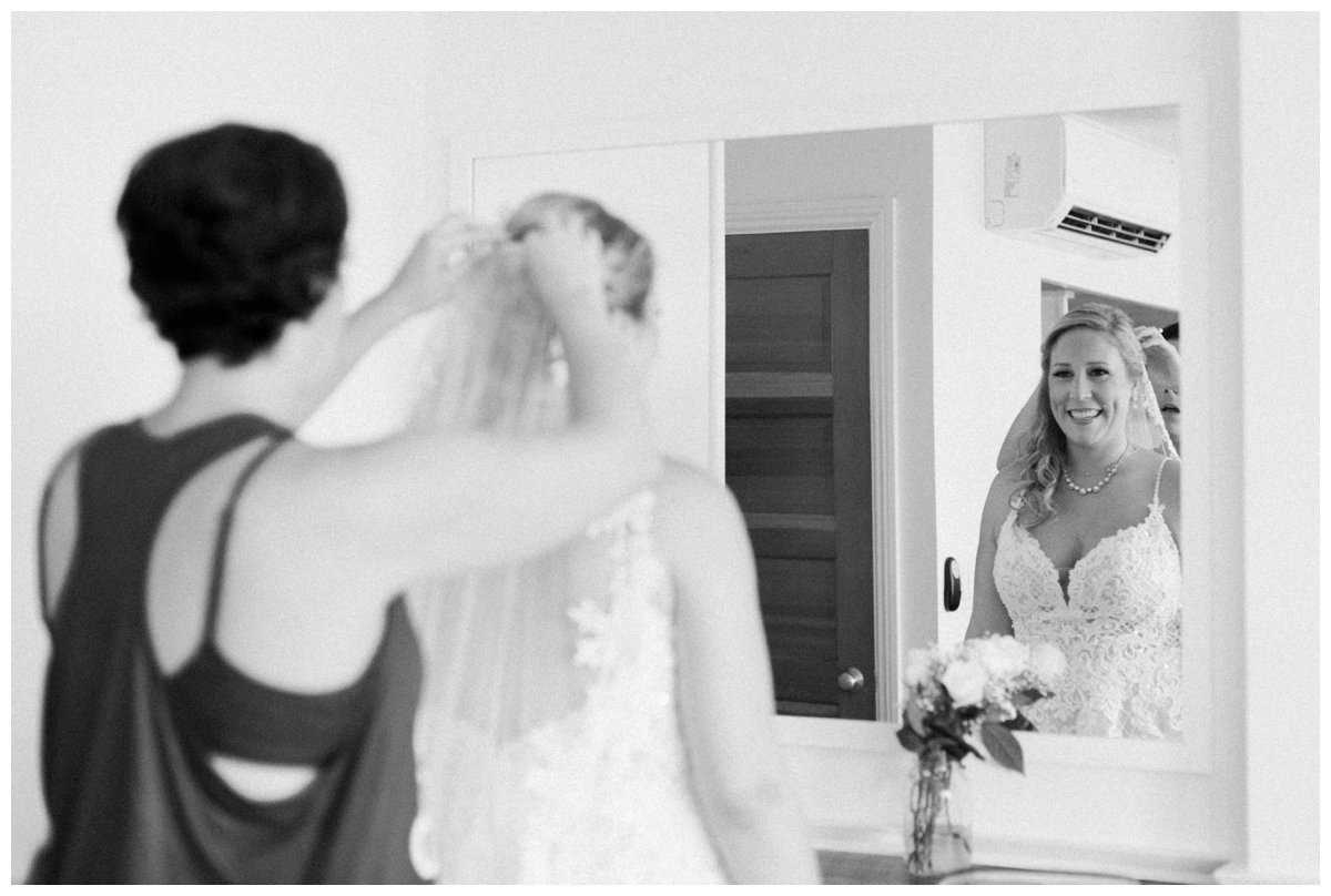 bride getting ready at the Viewpoint hotel